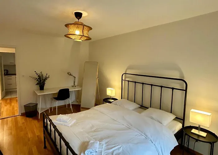 شقة Chic Comfort In A Prime Location زيورخ